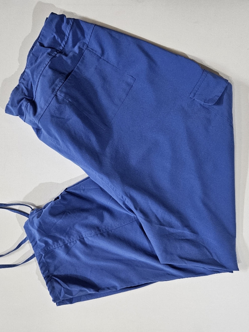 Chicos Zenergy Cargo Capri Pants Womens Size 18 Light Blue High Rise Athleisure - Picture 6 of 6